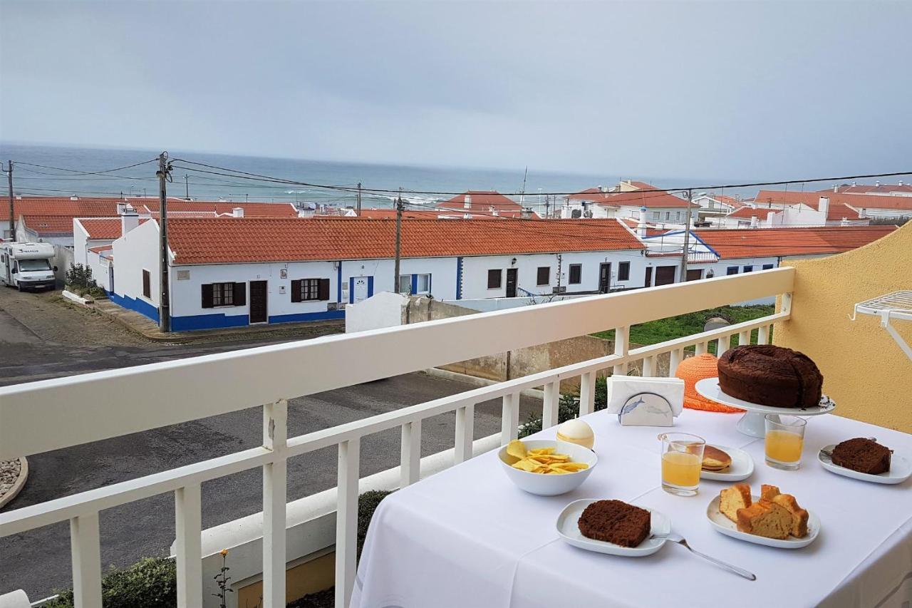 Lovelystay - Sea View Apartment With Pool & Garden Ericeira Extérieur photo