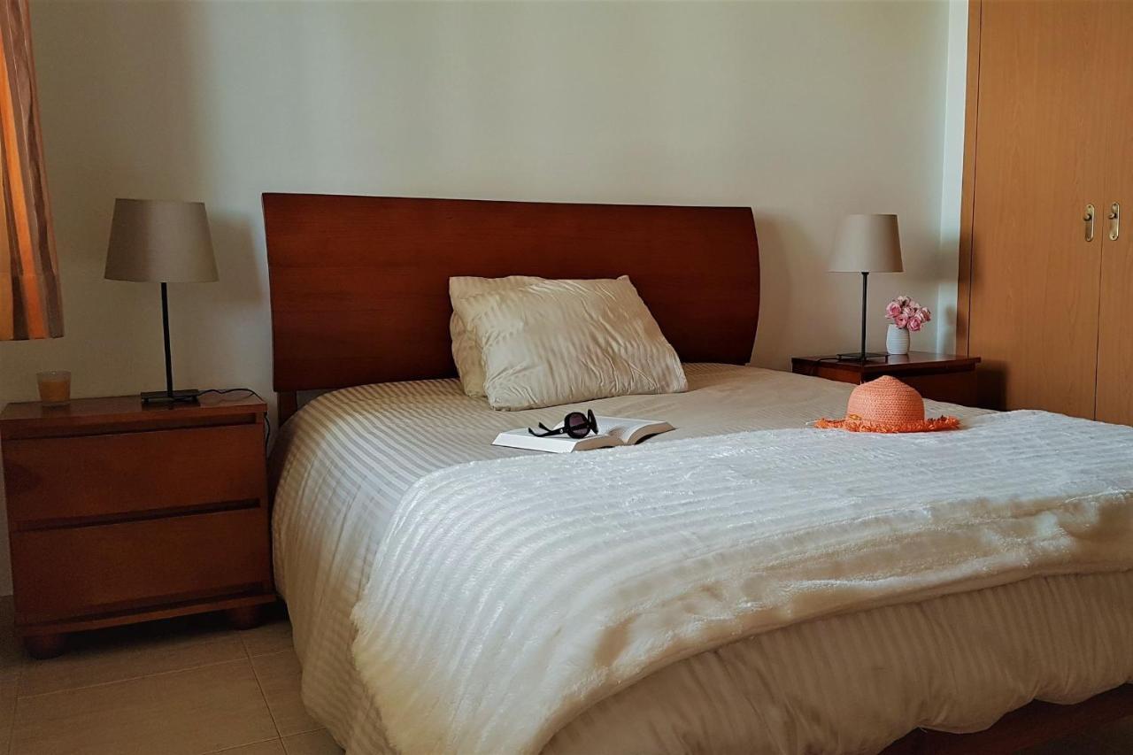 Lovelystay - Sea View Apartment With Pool & Garden Ericeira Extérieur photo